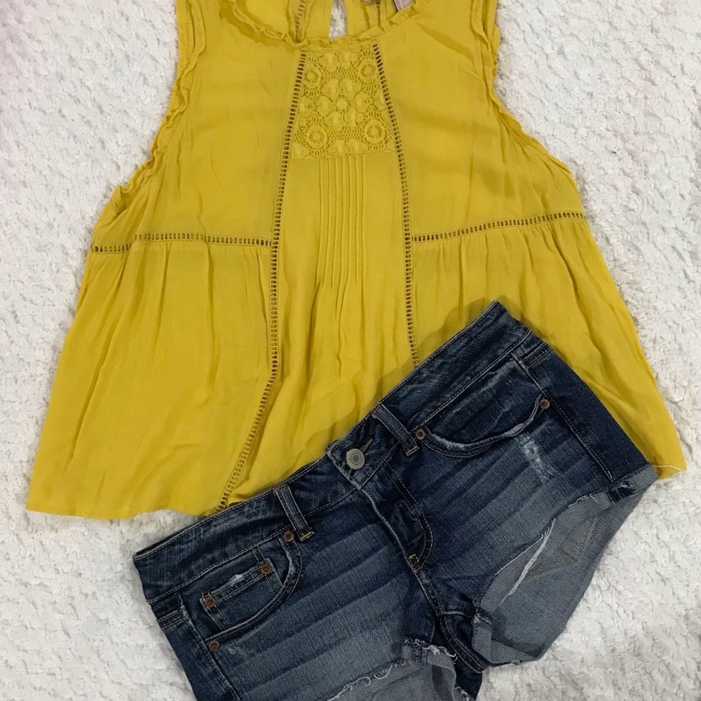 Forever 21 sleeveless top
